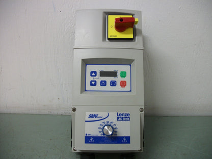 LENZE AC TECH 0.5HP FREQUENCY INVERTER DRIVE ESV371N01SMC 230VOLT 2.4AMP