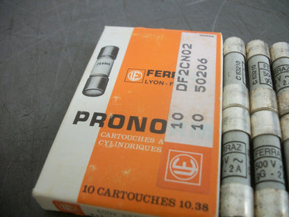 FERRAZ-SHAWMUT BOX OF 10 PRONORM FUSES DF2CN02 2AMP 500VOLT NIB