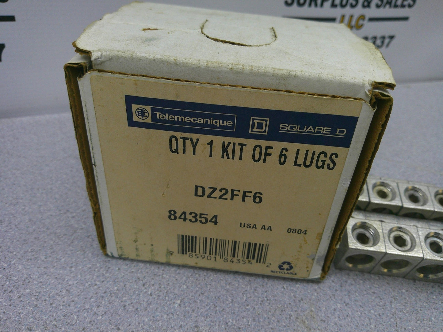 TELEMECANIQUE KIT OF 8 CONTACTOR LUGS DZ2FF6 NIB