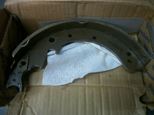 UNISOURCE BRAKE SHOE 800122122 NIB