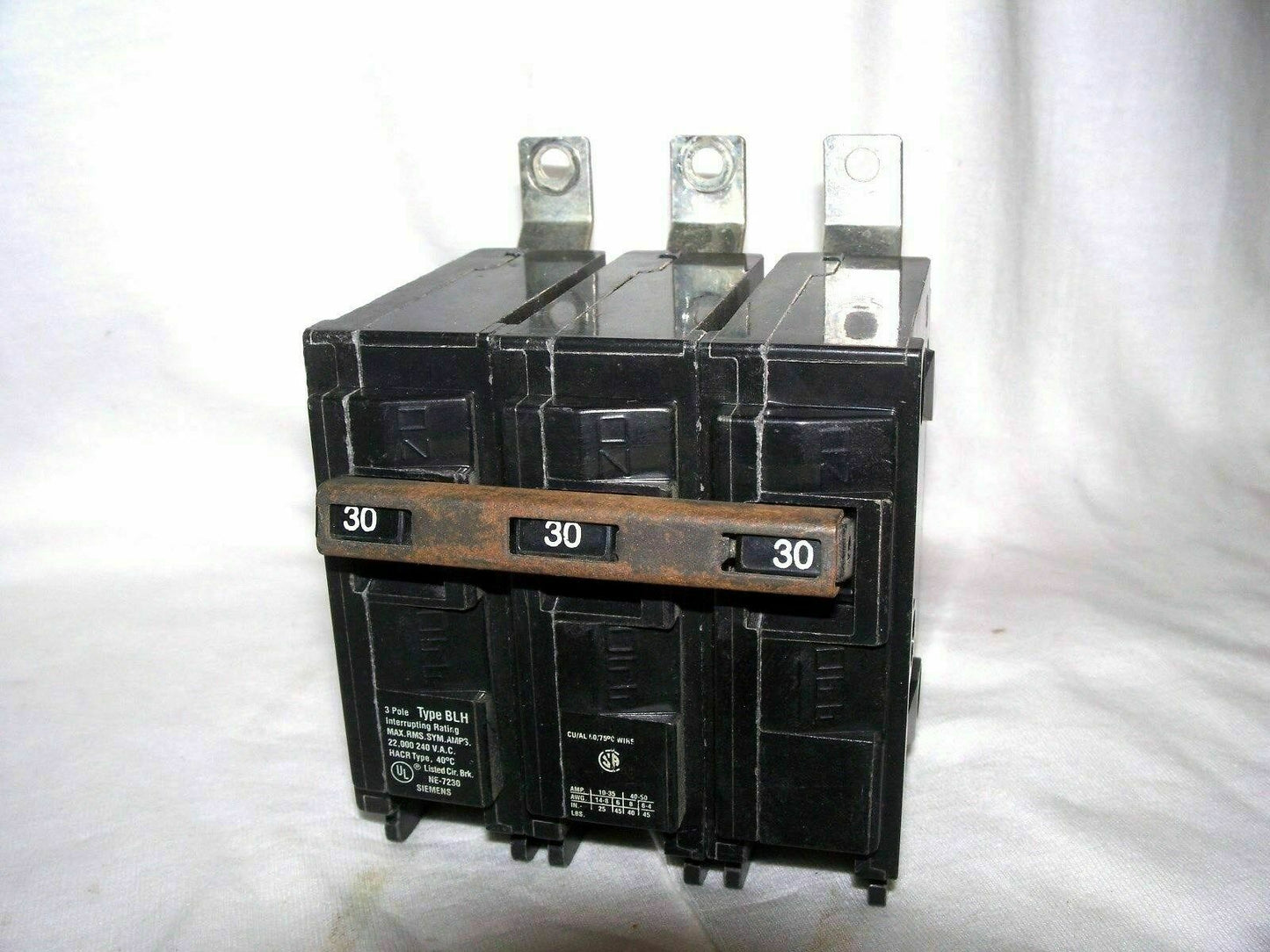 SIEMENS BLH CIRCUIT BREAKER B330H 30AMP 240VOLT 3POLE