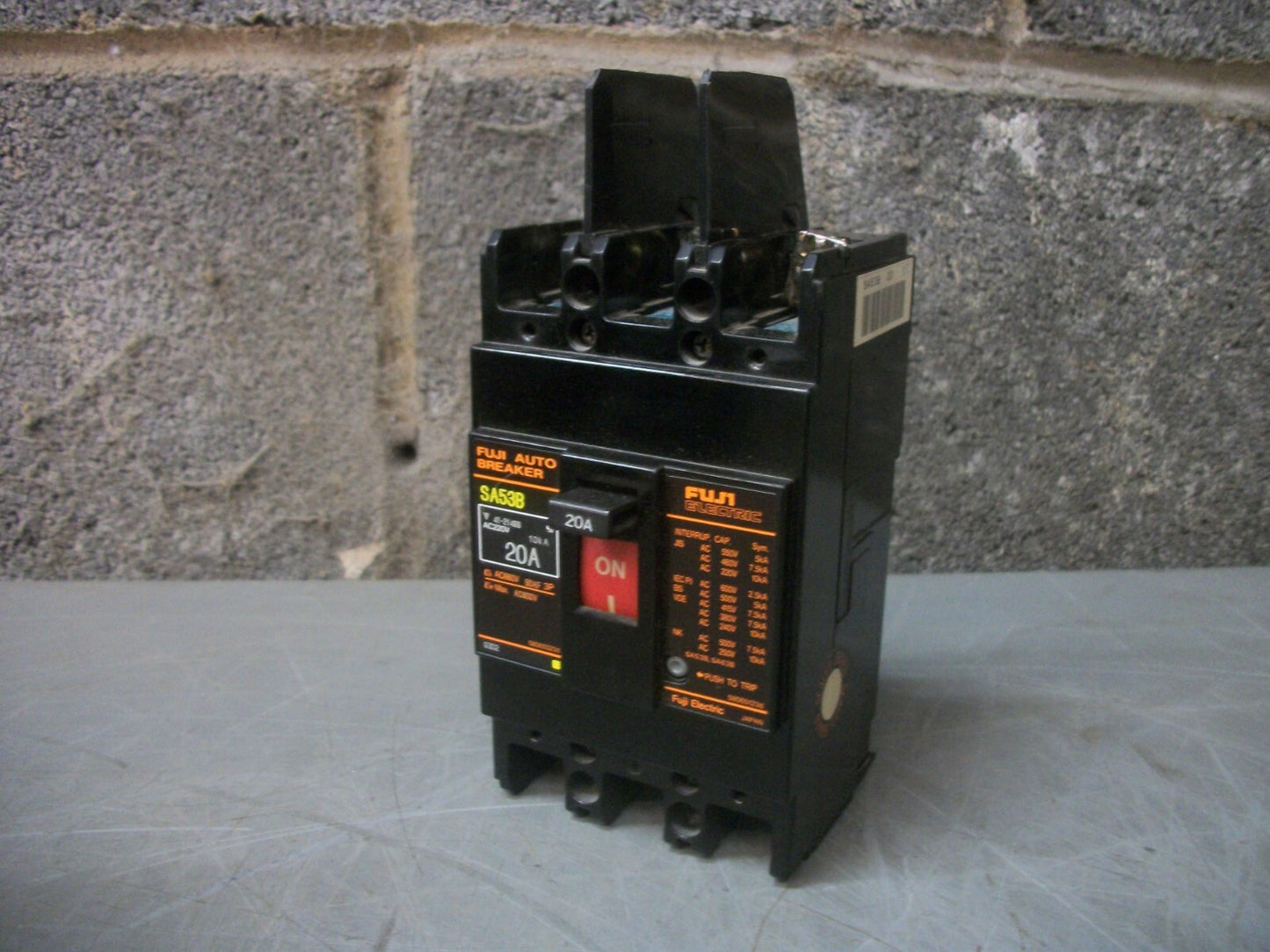FUJI AUTO CIRCUIT BREAKER SA53B 20AMP 600VOLT 3POLE