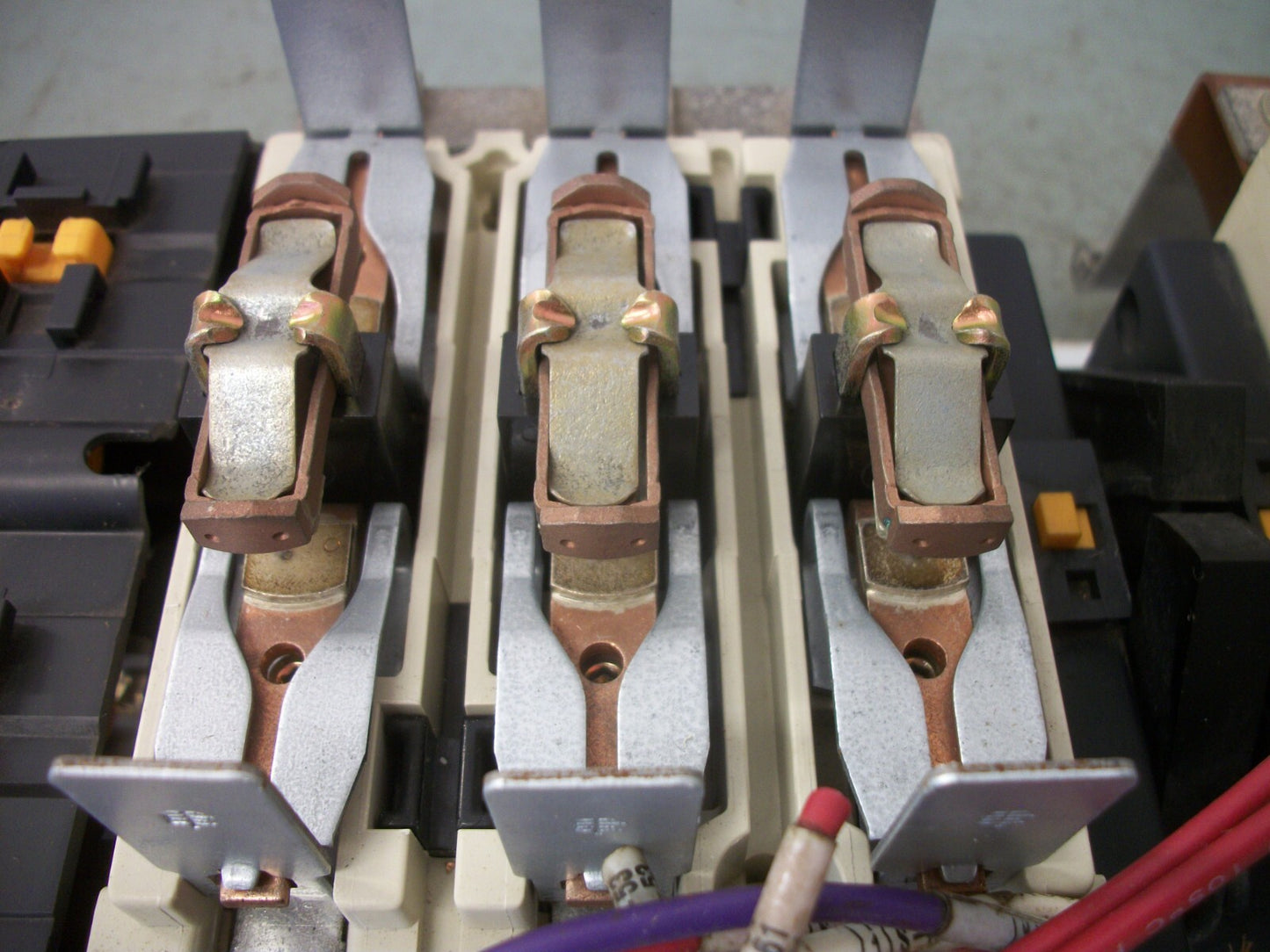 SQUARE D CARRIER 30GX400749 CHILLER STARTER UNIT 8930CEQ6207G1 110VCOIL