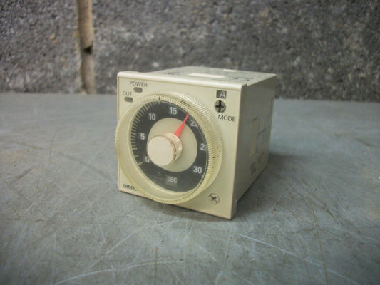OMRON TIMER H3CR-A8 0-30SEC 240VOLT