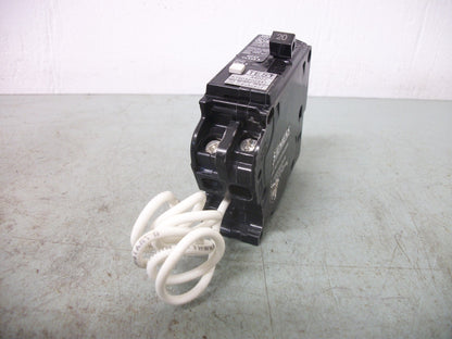 SIEMENS GFCI BLF2 CIRCUIT BREAKER BF120A 20AMP 120VOLT 1POLE