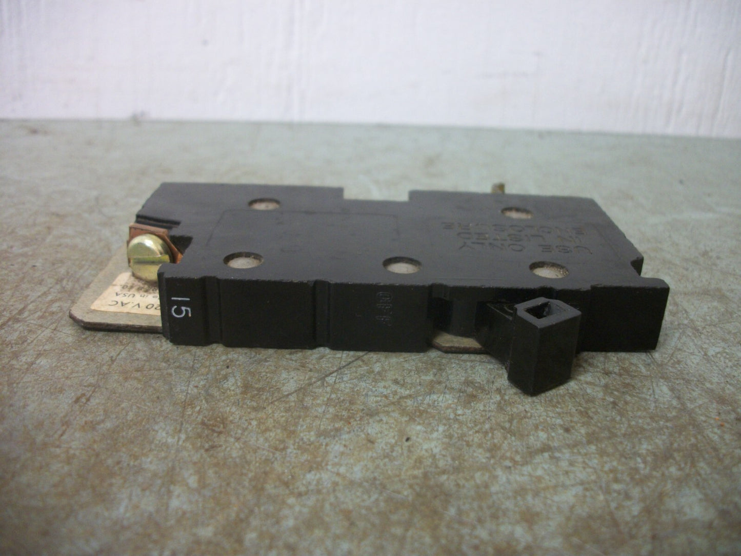 SQUARE D XO CIRCUIT BREAKER XO115 15AMP 120VOLT 1POLE