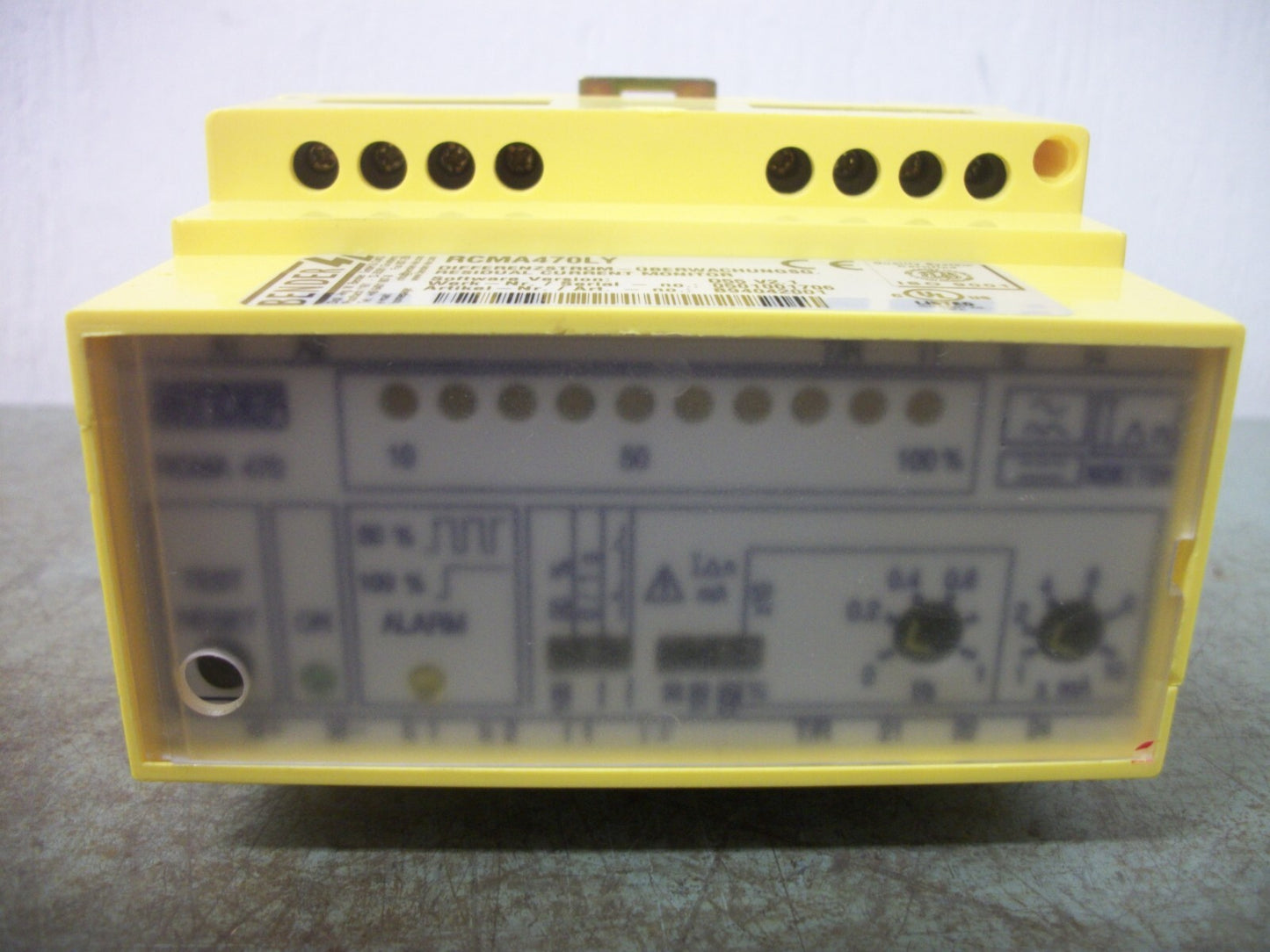 BENDER RESIDUAL CURRENT MONITOR RCMA470LY 230VOLT 3.5VA 5AMP
