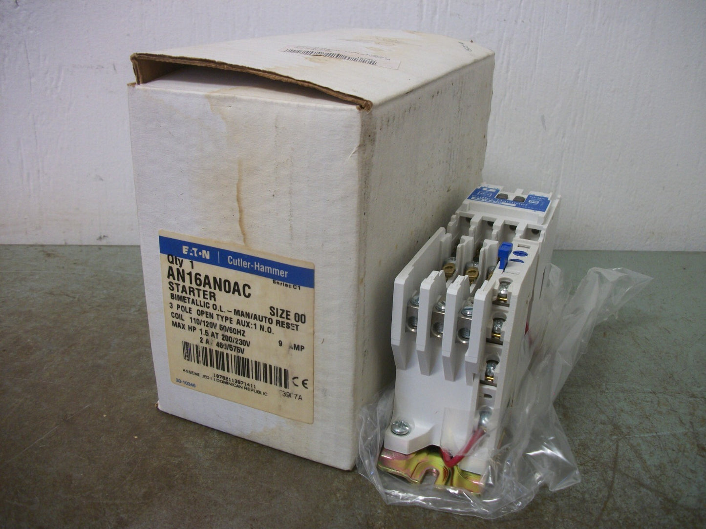 CUTLER-HAMMER SIZE 00 MOTOR STARTER AN16AN0AC 9AMP 120VCOIL 3PH 600V 2HP NIB