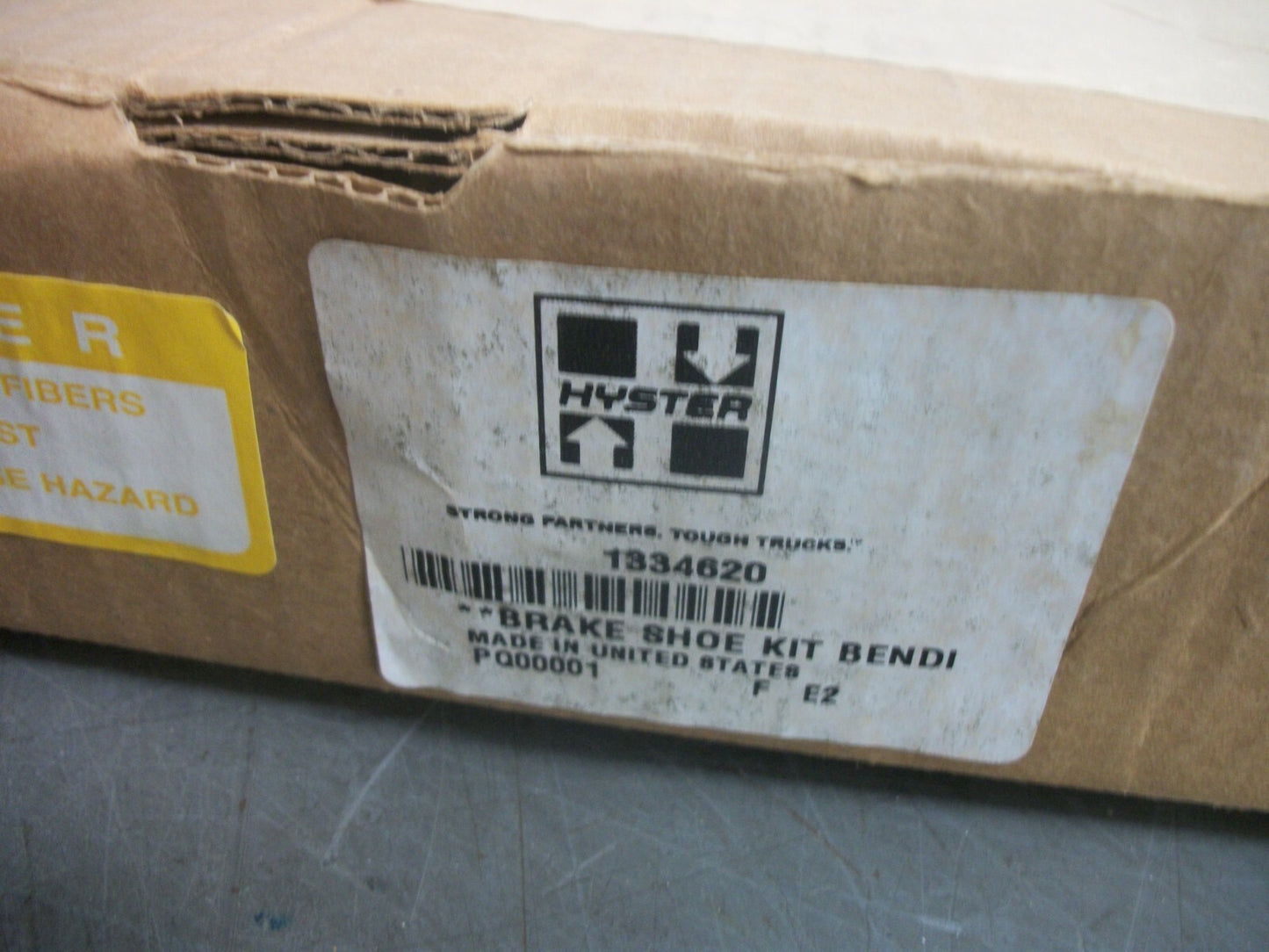 HYSTER BRAKE SHOE SET 1334620 NIB