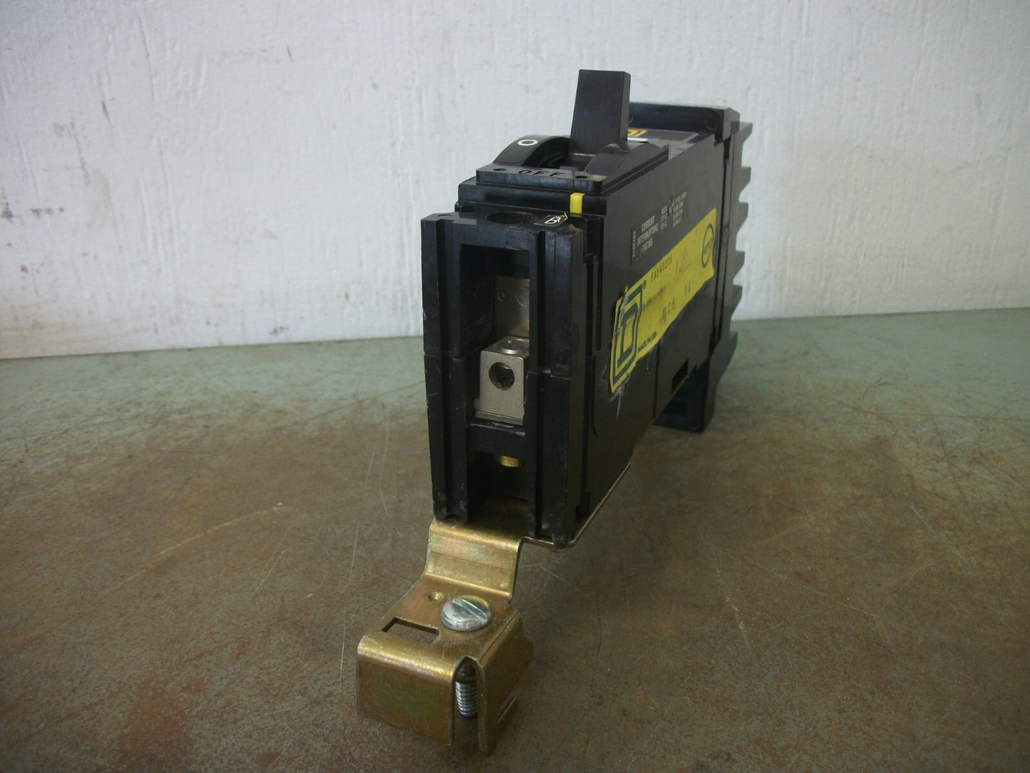 SQUARE D I-LINE FA CIRCUIT BREAKER FA14020B 20AMP 277VOLT 1POLE GRAY