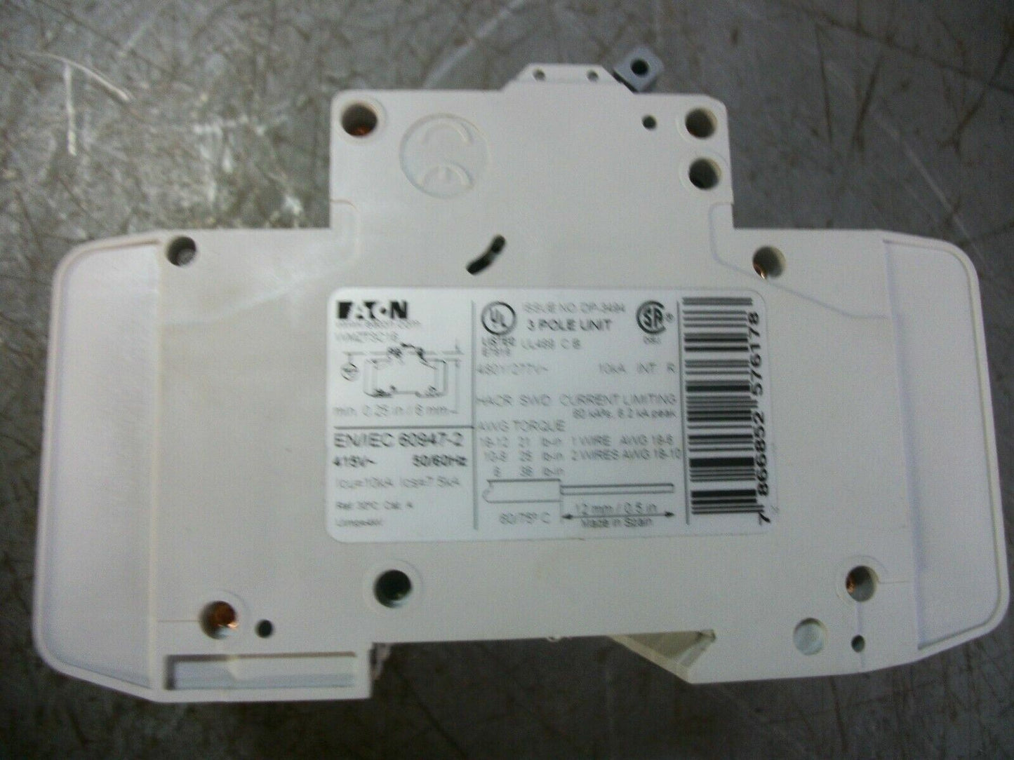 CUTLER-HAMMER MINI CIRCUIT BREAKER WMZT3C16 16AMP 480VOLT 3POLE NOB