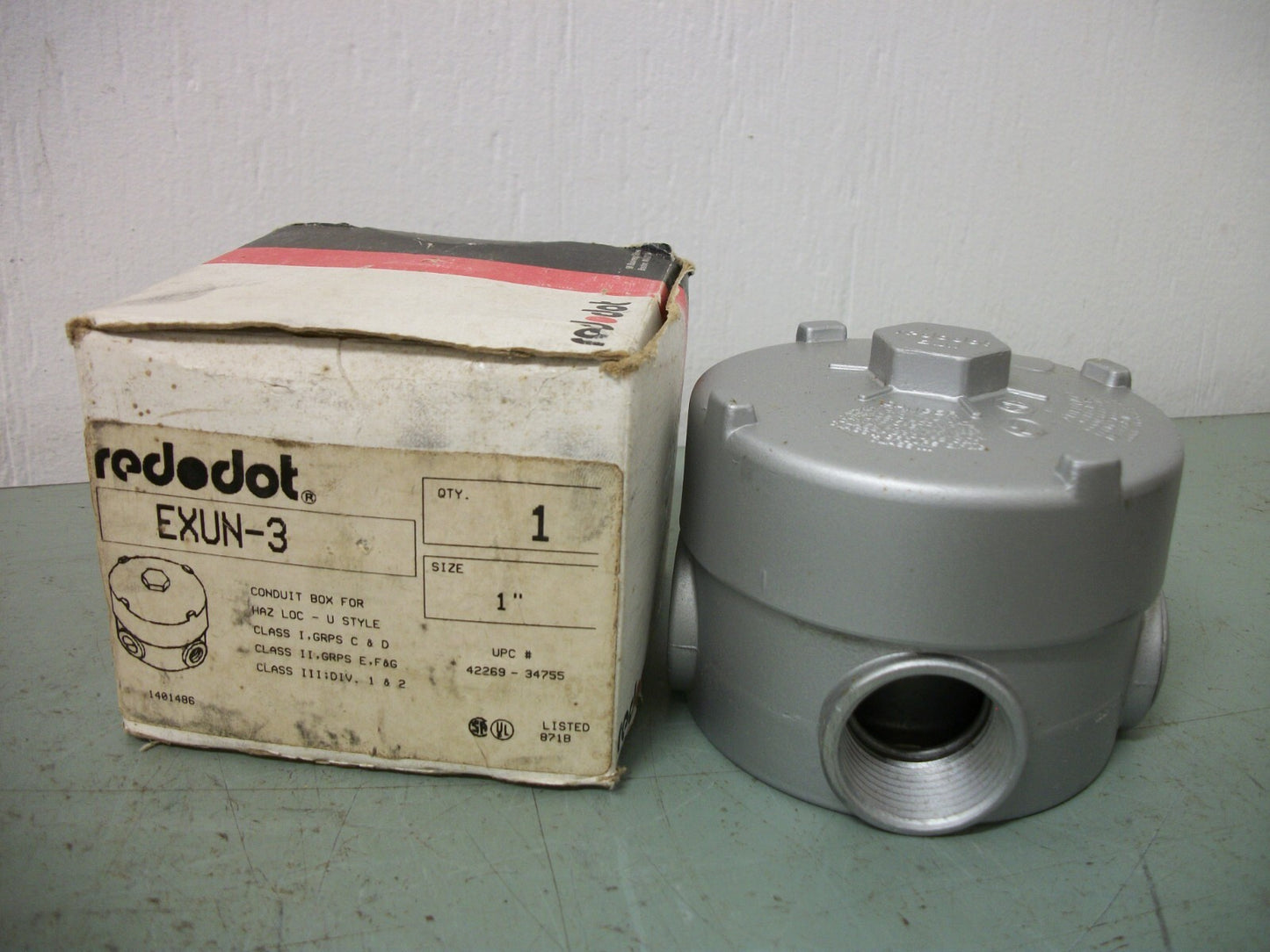 RED DOT 1" HAZARDOUS LOCATION U STYLE CONDUIT BOX EXUN-3 NIB