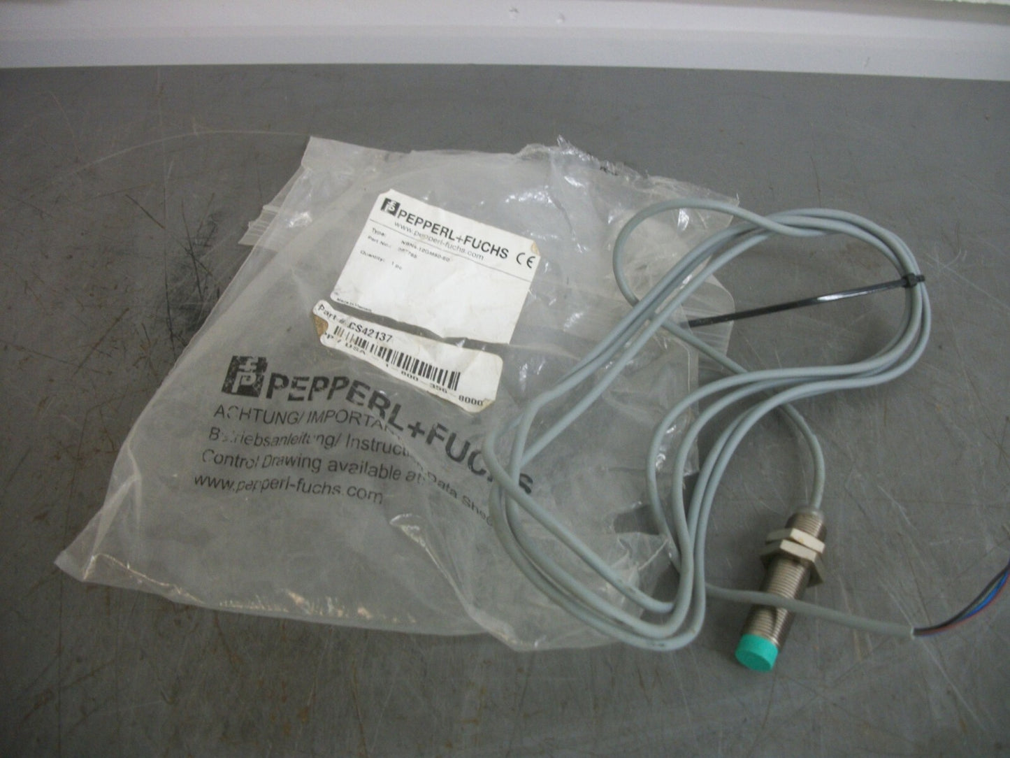 PEPPERL+FUCHS PROXIMITY SWITCH NBN4-12GM50-E0 NEW