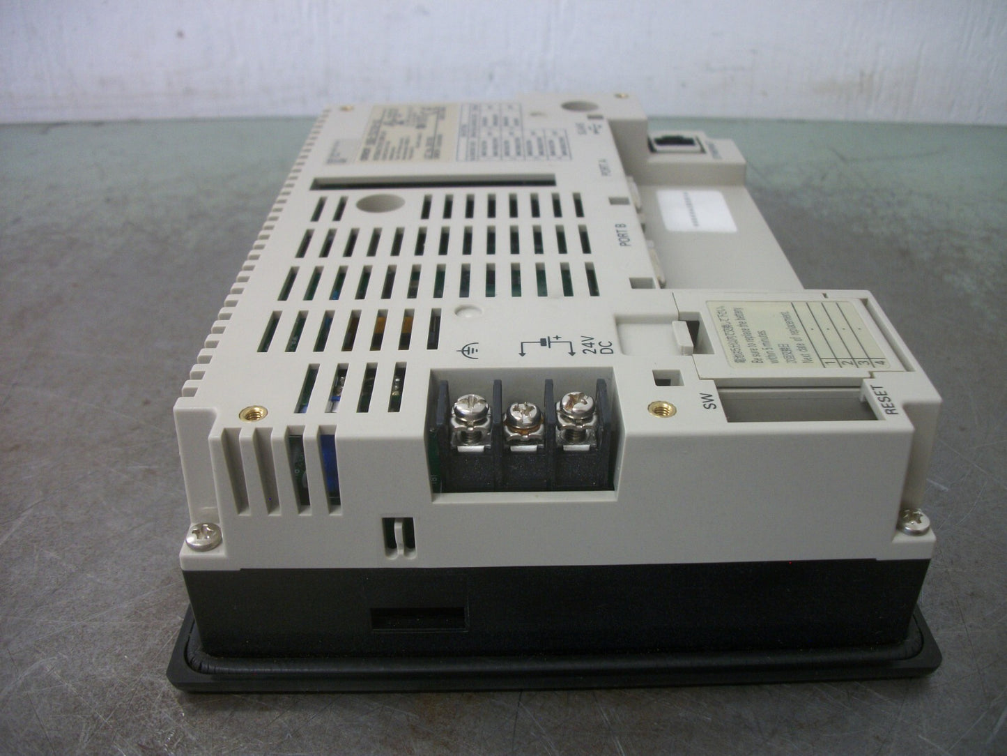 OMRON INTERACTIVE TOUCH SCREEN OPERATOR INTERFACE DISPLAY PANEL NS5-TQ11B-V2