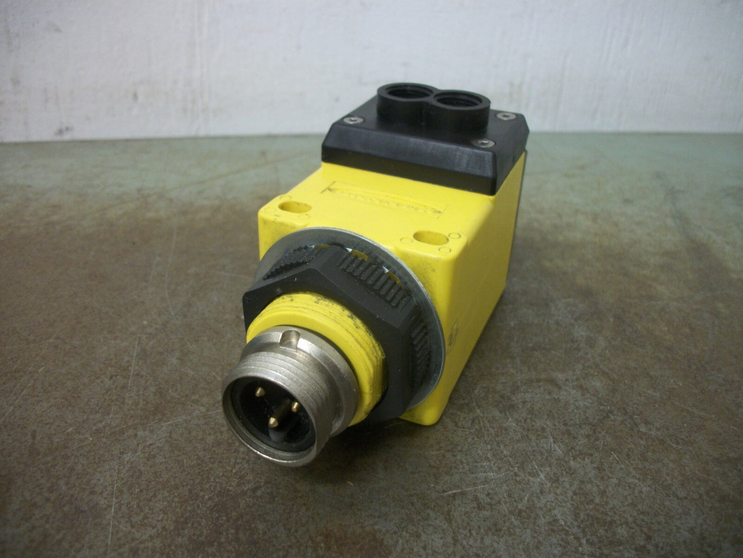 BANNER PHOTOELECTRIC SENSOR Q45BW22FQ