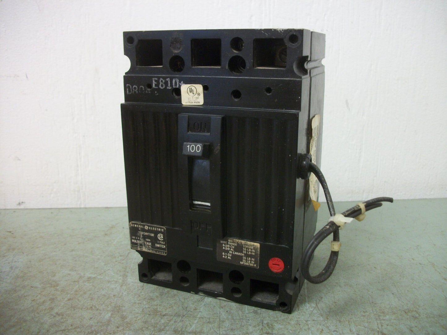 GE TED CIRCUIT BREAKER TED134YT100 100AMP 480VOLT 3POLE BLACK W/SHUNT