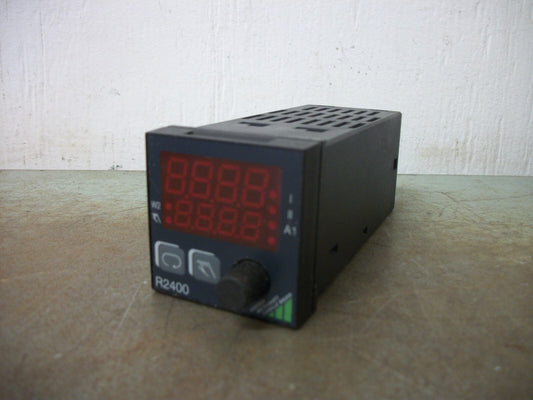 GOSSEN-METRAWATT CAMILLE BAUER DIGITAL TEMPERATURE CONTROLLER A1 B1 C1 K0