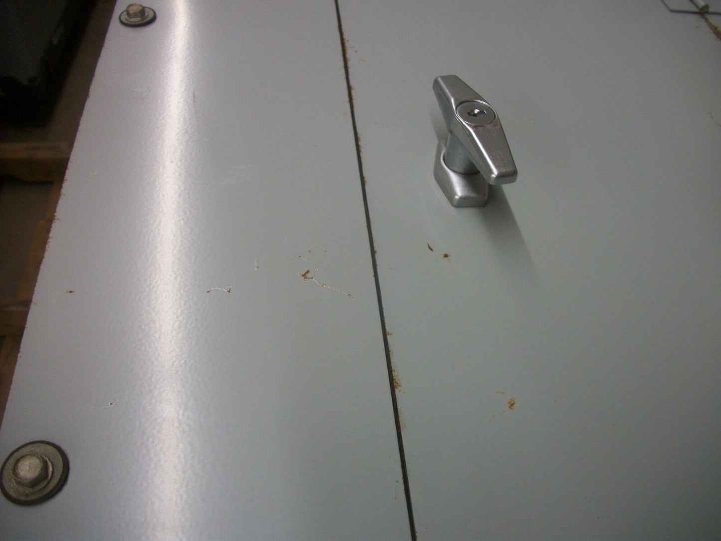 CUTLER-HAMMER PRL1A PANELBOARD BOX ENCLOSURE 3R LWPQ2036 NOB