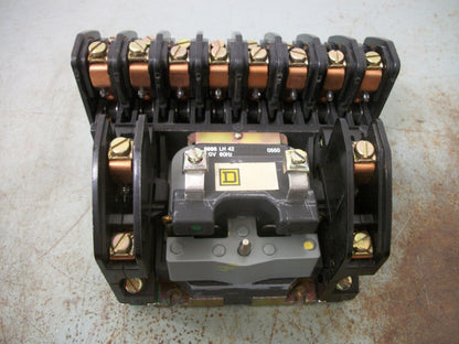 SQUARE D 30AMP 10POLE LIGHTING CONTACTOR 8903LO0010 120VCOIL