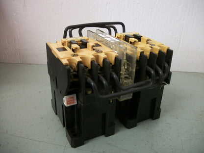 ALLEN-BRADLEY REV CONTACTOR 100-A09ND3 9AMP 120VCOIL 3PH 600V 7.5HP