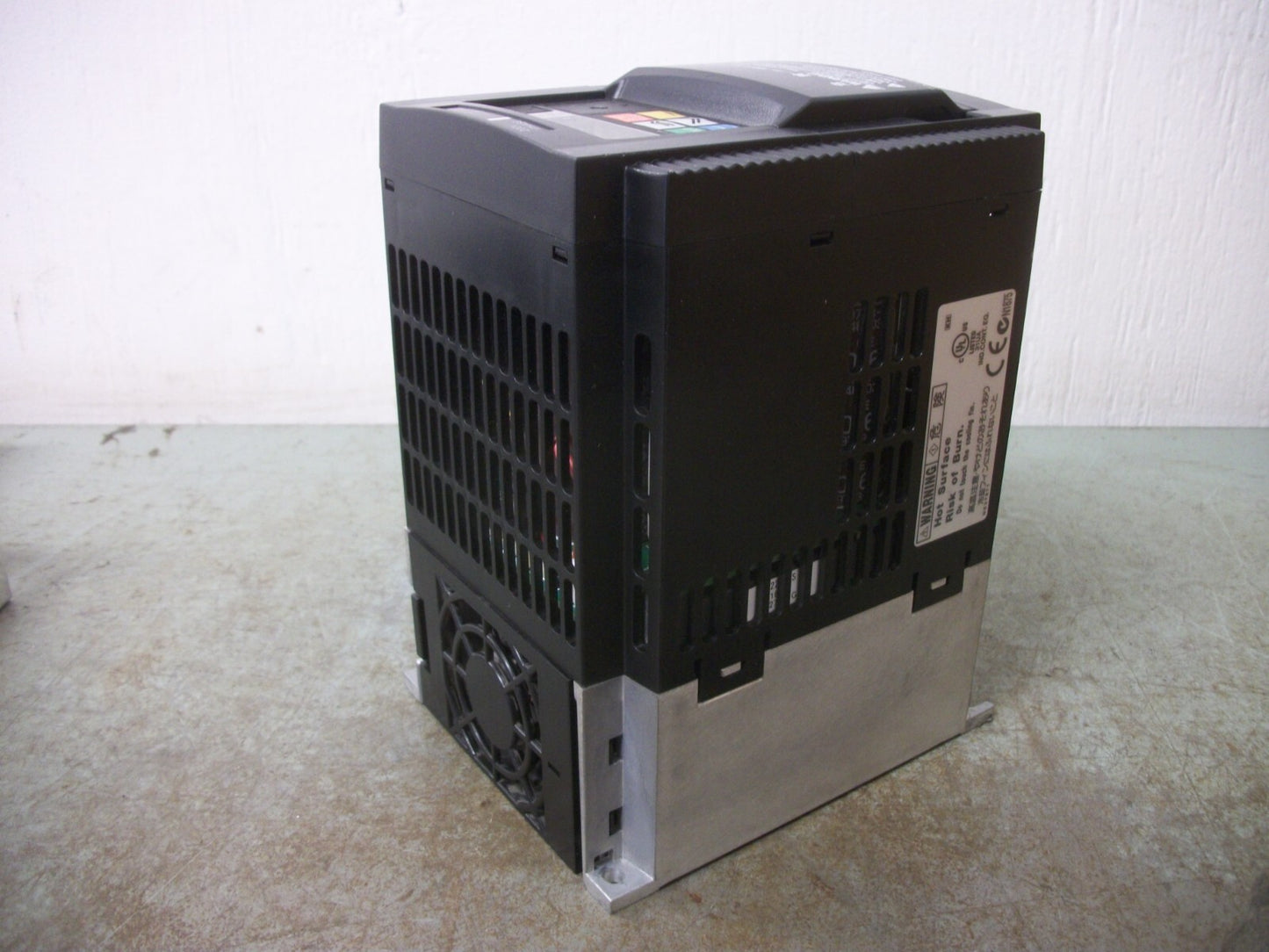 OMRON MX2 2.2KW INVERTER DRIVE 3G3MX2-AB022-E 3PH 200-240VOLT 12.0/11.0AMP