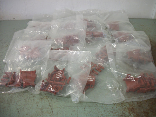 AMP LOT OF 16 METRIMATE TE CONNECTIVITY STRAIN RELIEF 18 POSITION 207603-1 NEW
