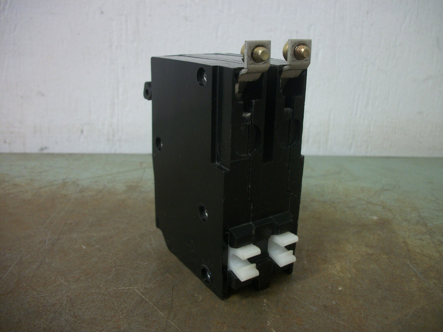 SQUARE D QOB CIRCUIT BREAKER QOB280H 80AMP 240VOLT 2POLE