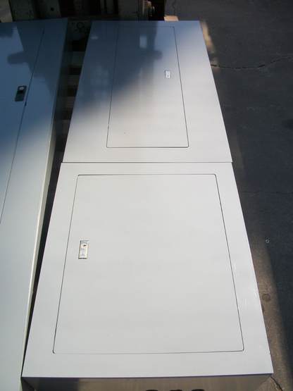 SQUARE D NQOD PANELBOARD NQOD442L225CU 225AMP 208Y/120/240VOLT 3PH W/200A L.C.