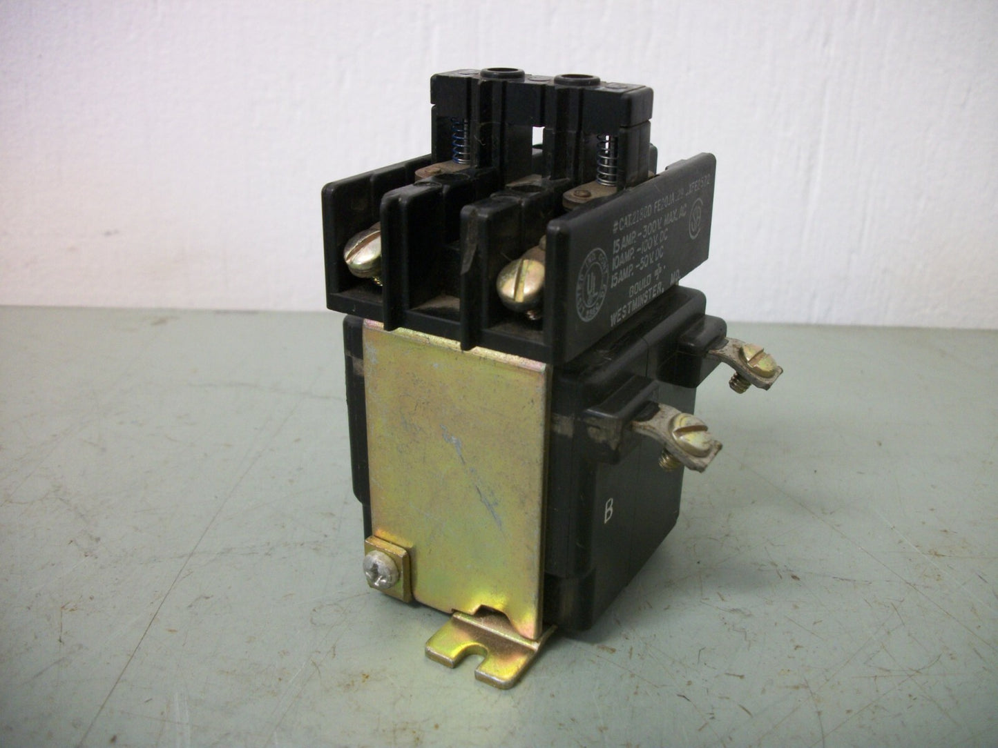 GOULD CONTACTOR RELAY 2180D FE20JA-29-XFE2572 24VCOIL 15AMP 300VAC 2POLE