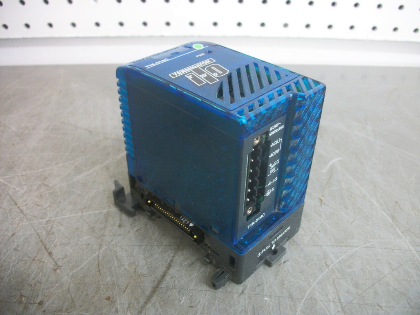 AUTOMATION DIRECT TERMINATOR POWER SUPPLY T1K-01AC