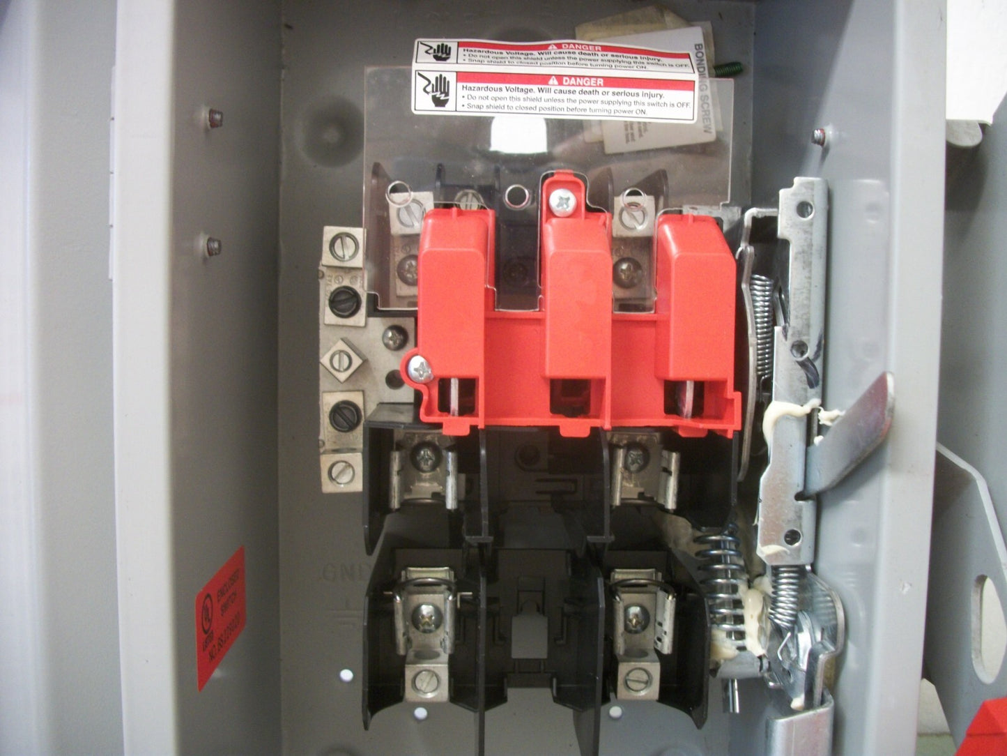 SIEMENS DISCONNECT TYPE 3R HF221NR 30AMP 240VOLT 2POLE FUSIBLE NOB