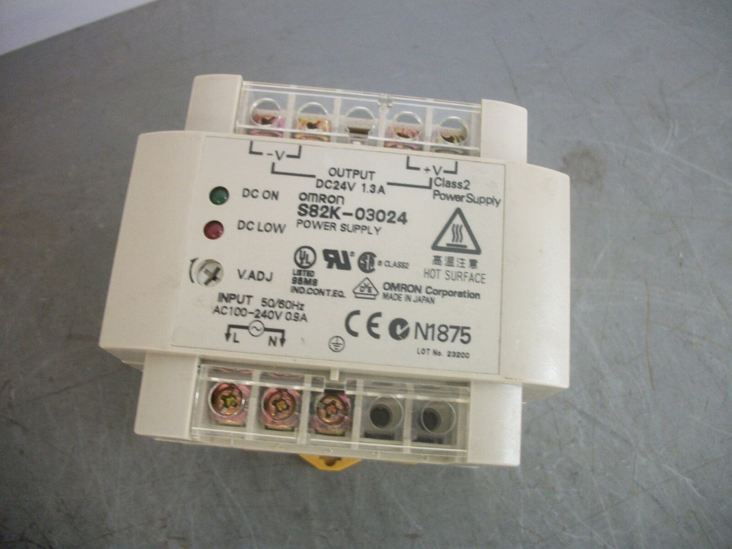 OMRON POWER SUPPLY S82K-03024 24VDC 1.3AMP