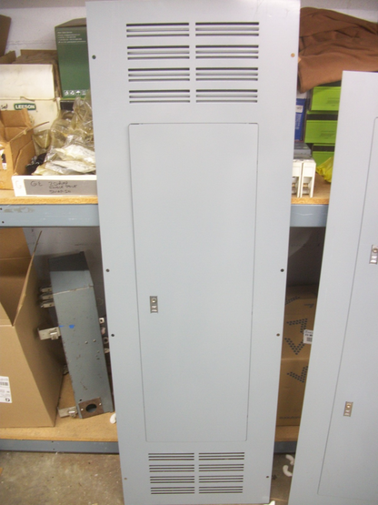 SQUARE D NQ NF LOAD CENTER PANELBOARD SURFACE FRONT NC62VS NOB