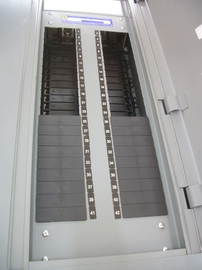 SQUARE D NF LOAD CENTER PANELBOARD NF46441716090160001 600AMP 480Y/277VOLT 3PH