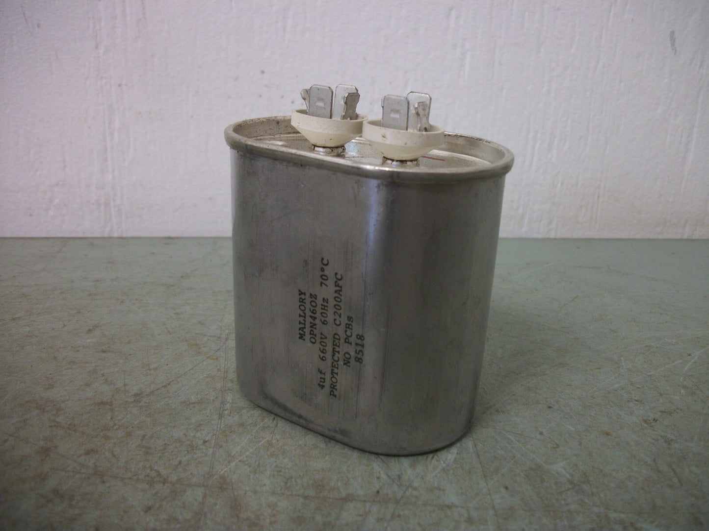 MALLORY 4uf CAPACITOR OPN460Z 660VOLT