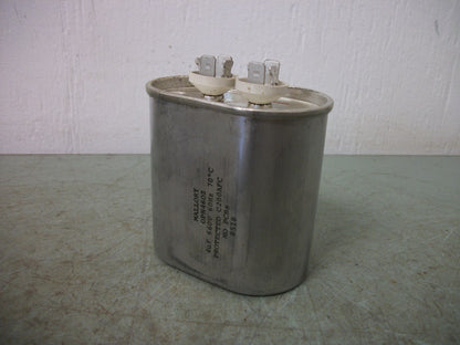 MALLORY 4uf CAPACITOR OPN460Z 660VOLT