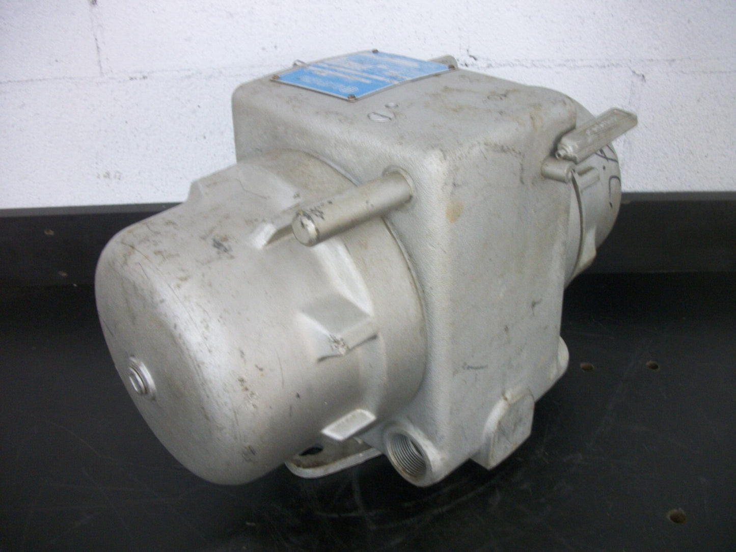 SIEMENS ITE EXPLOSION/DUST-IGNITION/WEATHER PROOF STARTER A203C249A 240VCOIL