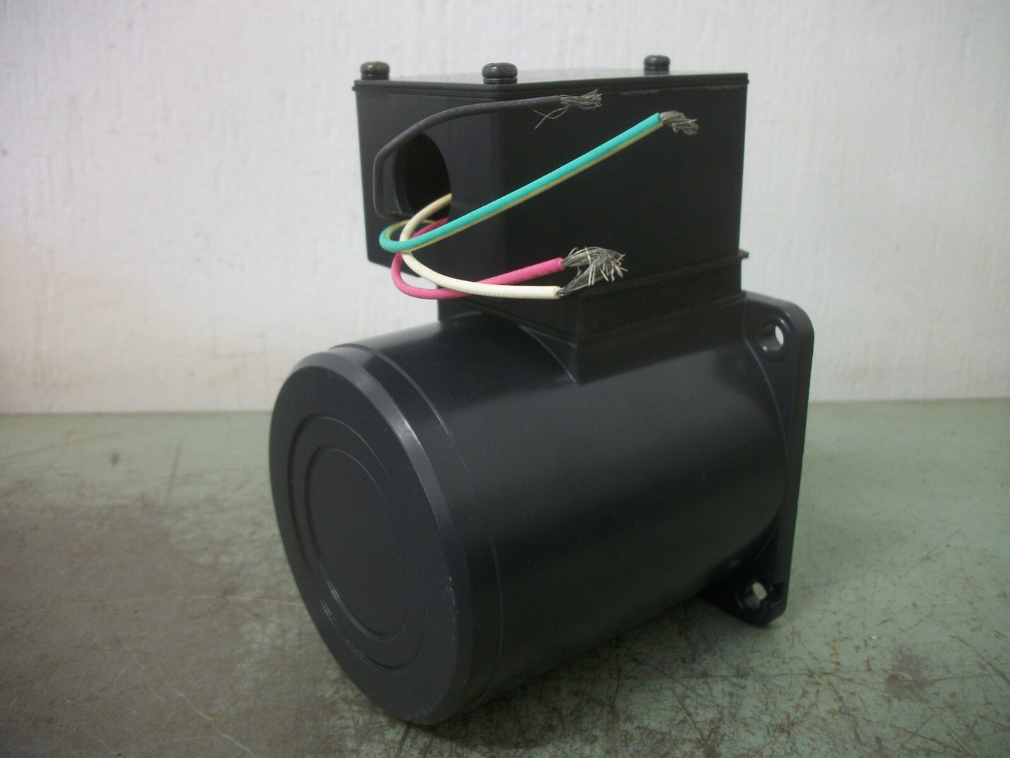 ORIENTAL MOTOR 40WATT INDUCTION MOTOR 5IK40GN-FCH 115VOLT 1500RPM NOB