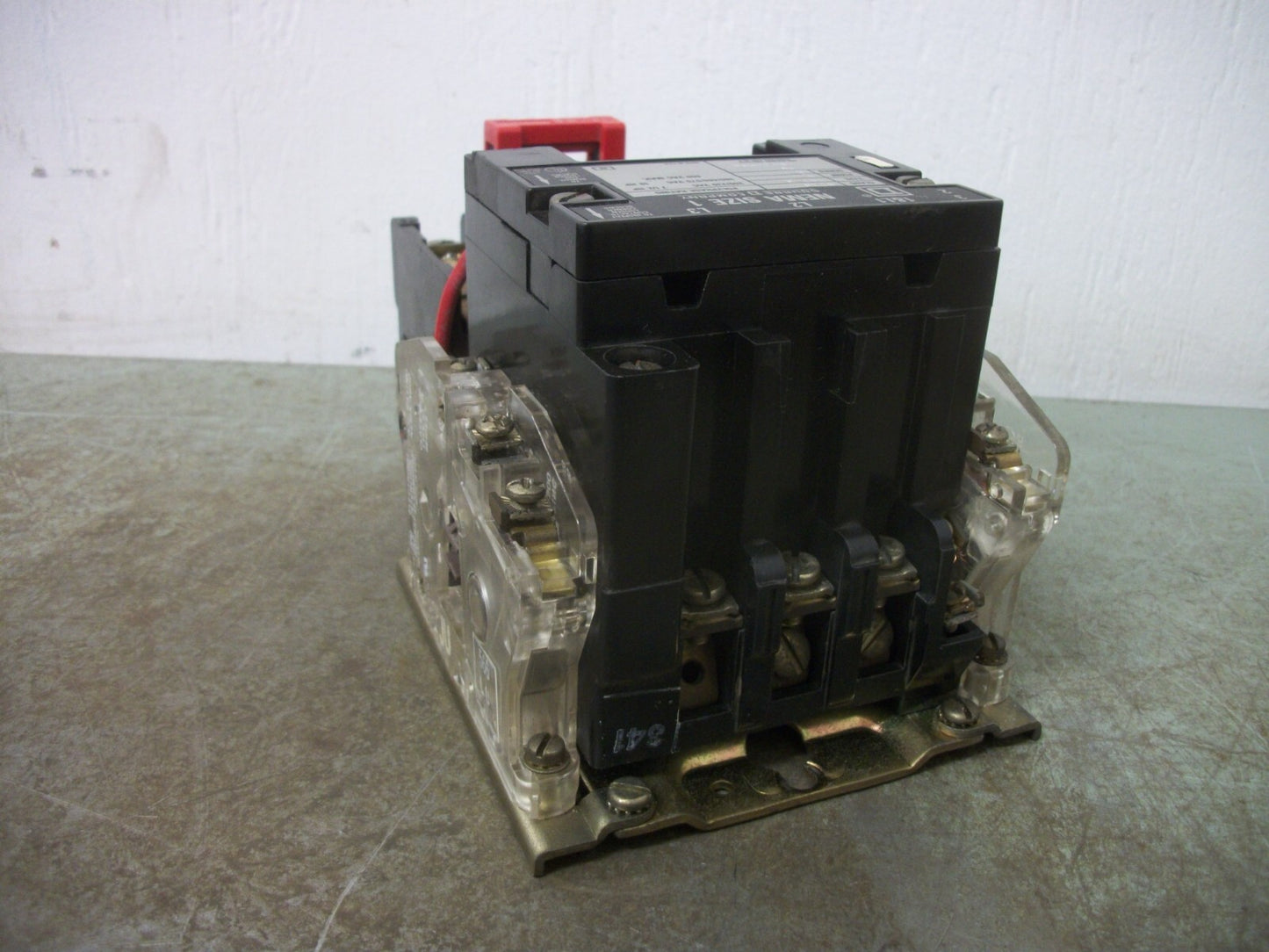 SQUARE D SIZE 1 MOTOR STARTER 8536SCO3 600VCOIL 3PH 600VOLT 10HP