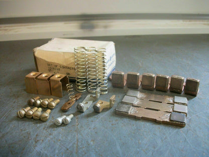 GE 101X112 SIZE 2 3POLE CONTACT KIT CR101X112 *NIB*