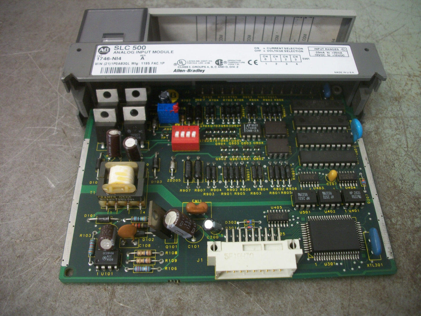 ALLEN-BRADLEY SLC 500 ANALOG INPUT MODULE 1746-NI4