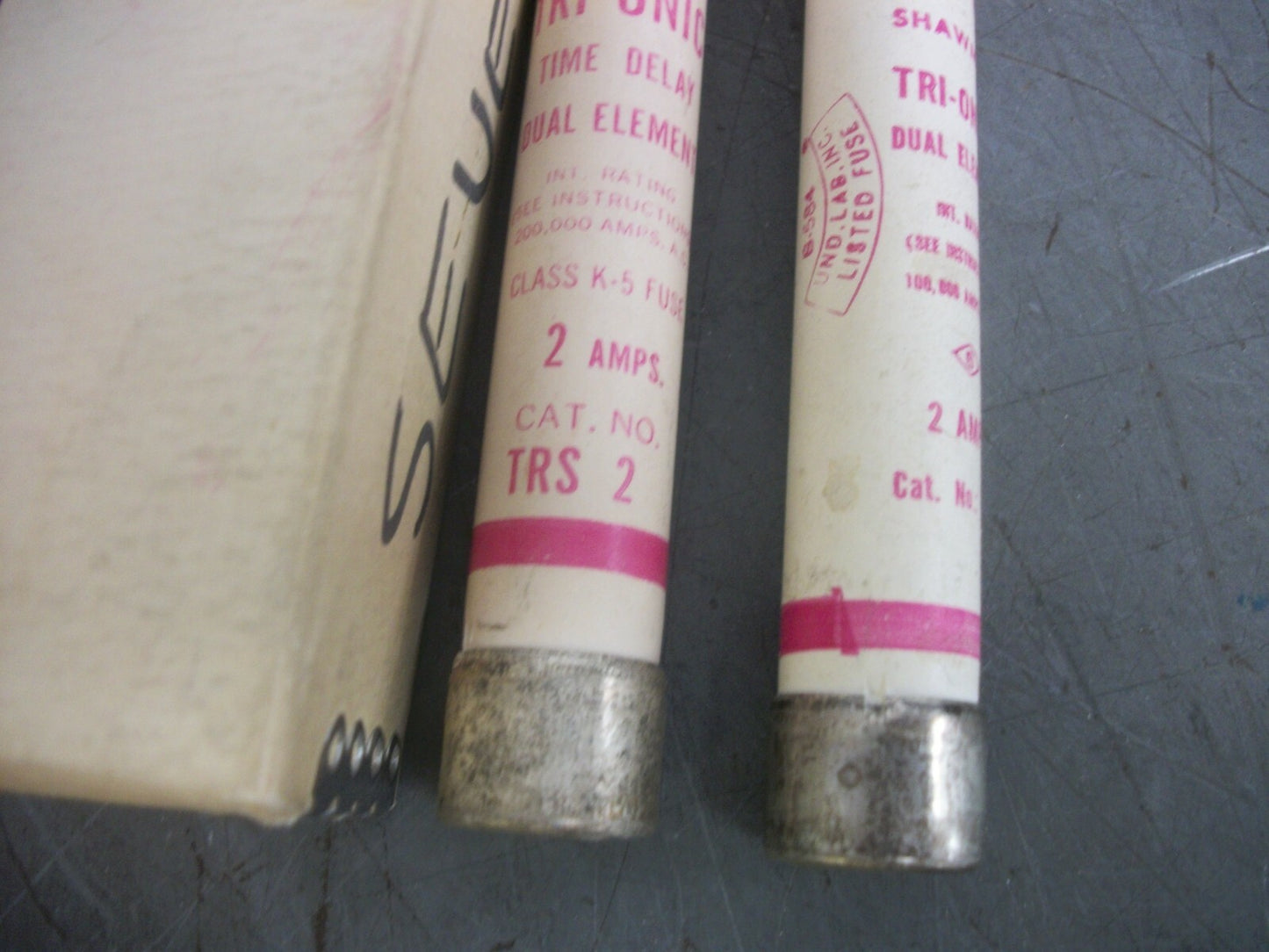 GOULD SHAWMUT BOX OF 2 TRI-ONIC FUSES TRS2 2AMP 600VOLT NIB