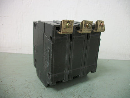 GE THQB CIRCUIT BREAKER THQB32100 100AMP 240VOLT 3POLE OLD NOB
