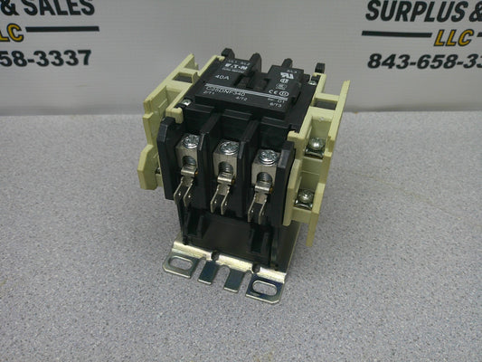 CUTLER-HAMMER CONTACTOR C25DNF340 40AMP 24VCOIL 3PH 600V 20HP