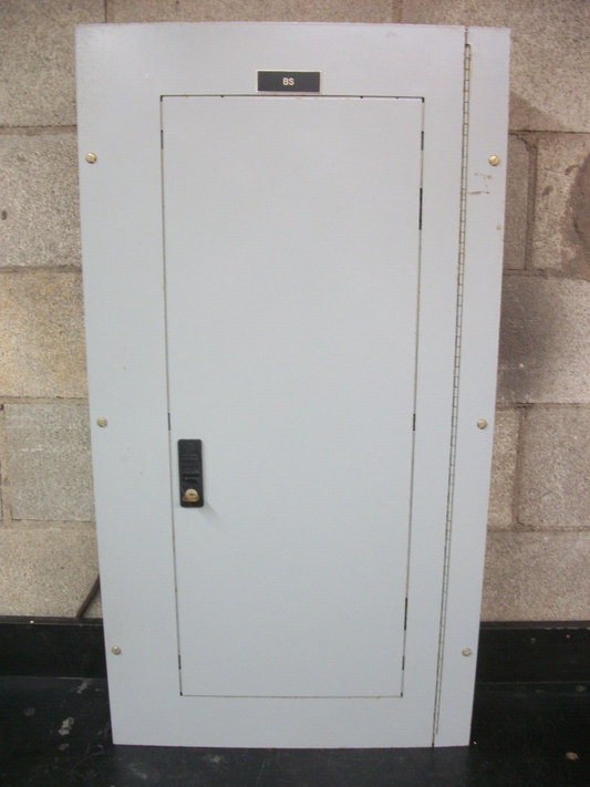 GE A SERIES LOAD CENTER PANELBOARD AQF3301MTXAXB4 125AMP 208Y/120VOLT 3PH 4W