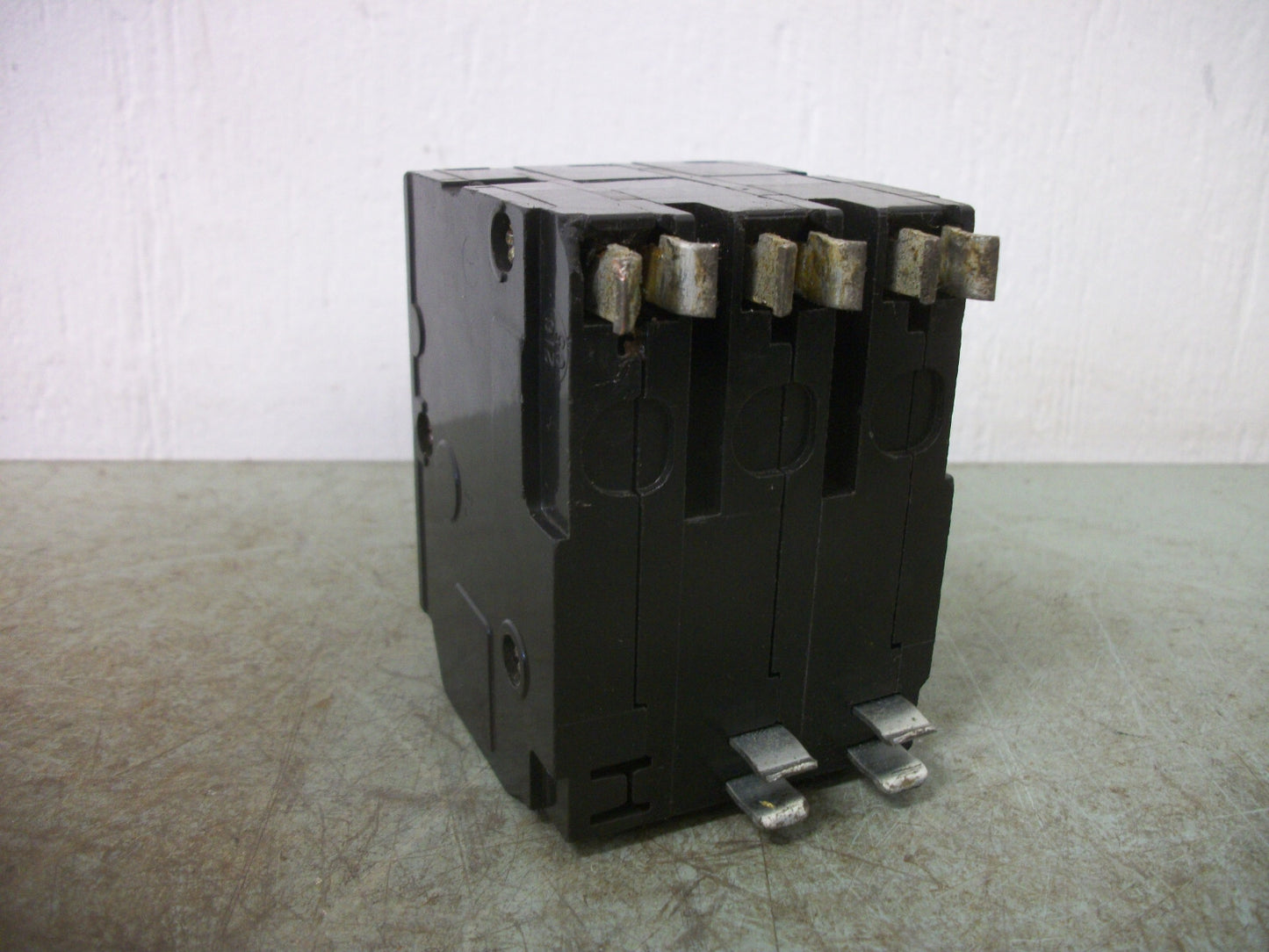 SQUARE D QO CIRCUIT BREAKER QO360 60AMP 240VOLT 3POLE