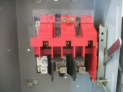 CUTLER-HAMMER DISCONNECT TYPE 1 DH361UGK 30AMP 600VOLT 3POLE NON-FUSIBLE NOB