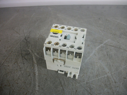 ALLEN-BRADLEY MINI CONTROL RELAY 700DC-M220* 5AMP 24VCOIL 3PH 600V