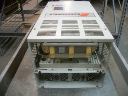 SAFTRONICS VARIABLE FREQUENCY AC DRIVE CIMR-P5U4045F 460VOLT 3PH 96AMP