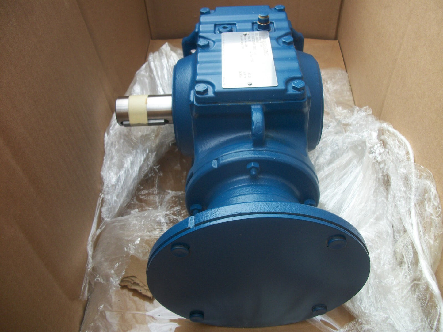 SEW-EURODRIVE 2300 LB-IN GEAR REDUCER S57AMS56 NA 26RPM NE 1750RPM NIB